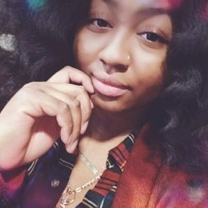 Meet your Posher, Lynnette